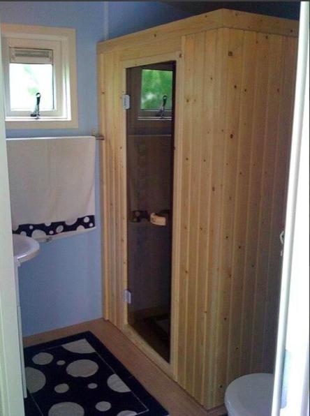 Tzummarum Een Chalet Met Prive Sauna En Tuin 빌라 외부 사진